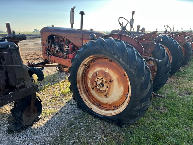 Image of Massey-Harris 44 equipment image 3