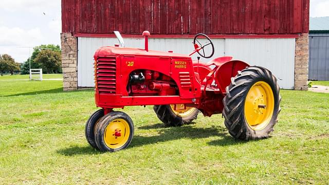 Image of Massey-Harris 20 equipment image 2