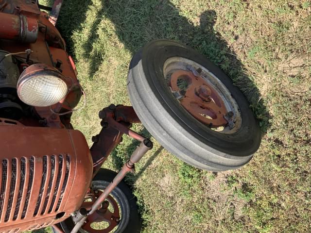 Image of Farmall Super A equipment image 2