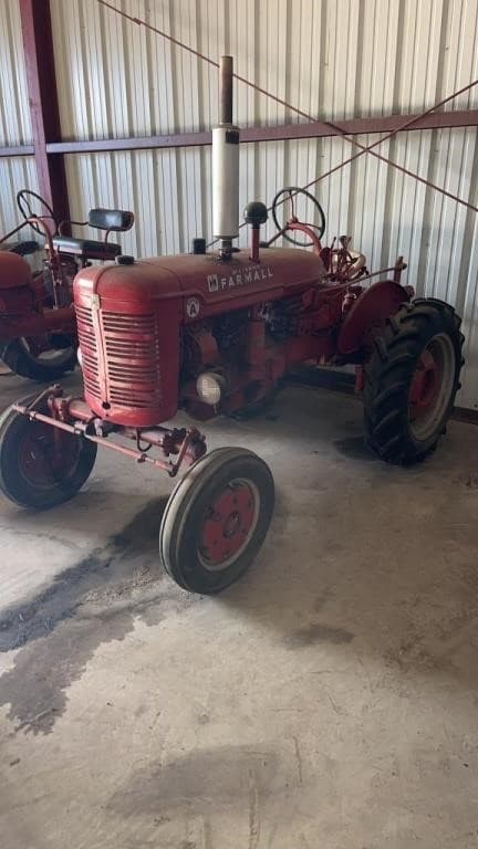 Image of Farmall Super A equipment image 1