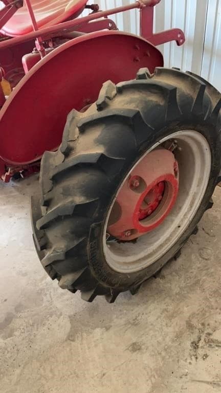 Image of Farmall Super A equipment image 4