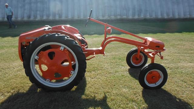 Image of Allis Chalmers G equipment image 3