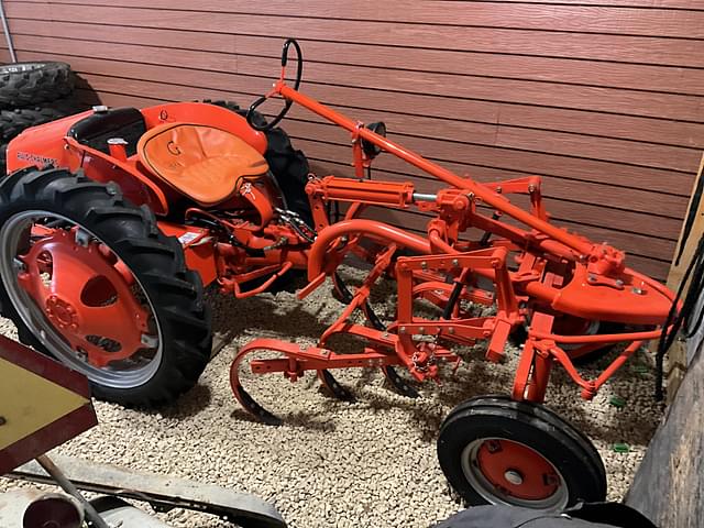 Image of Allis Chalmers G equipment image 1