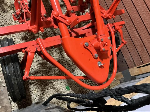 Image of Allis Chalmers G equipment image 4