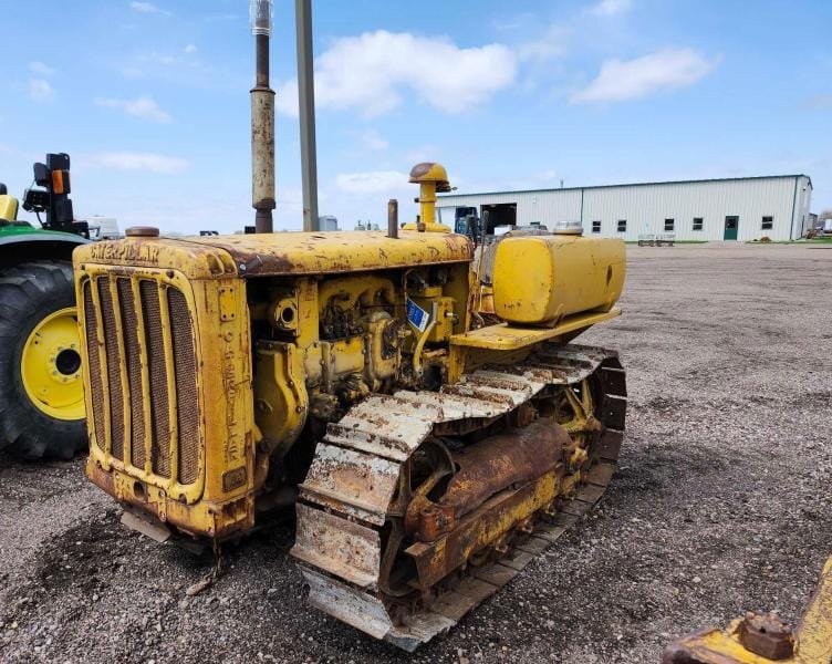 Main image Caterpillar D2