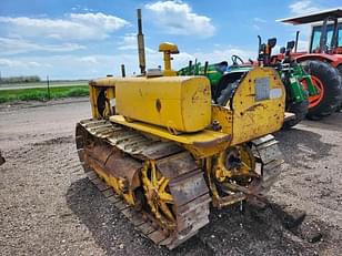 Main image Caterpillar D2 4