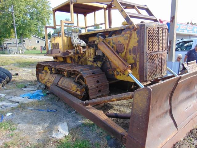 Image of Caterpillar D8 equipment image 3
