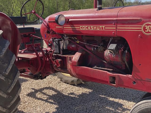 Image of Cockshutt 30 equipment image 3