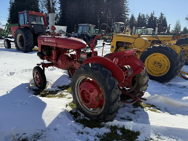 Image of Farmall A equipment image 3