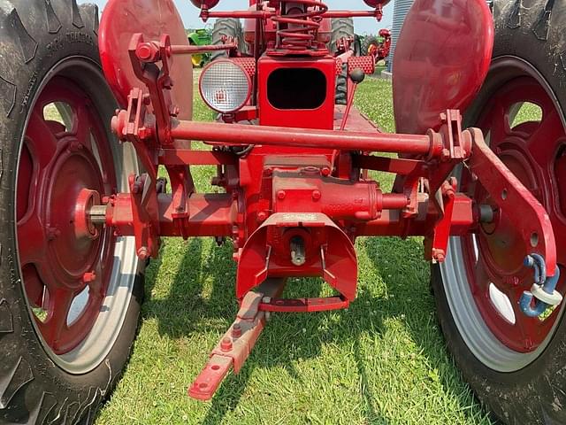 Image of Farmall C equipment image 4