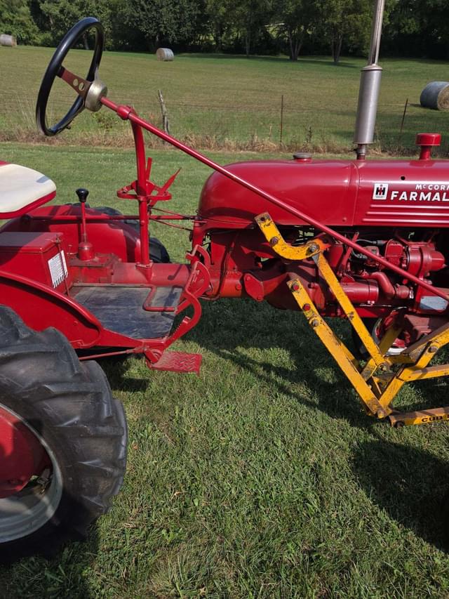 Image of Farmall Cub equipment image 4