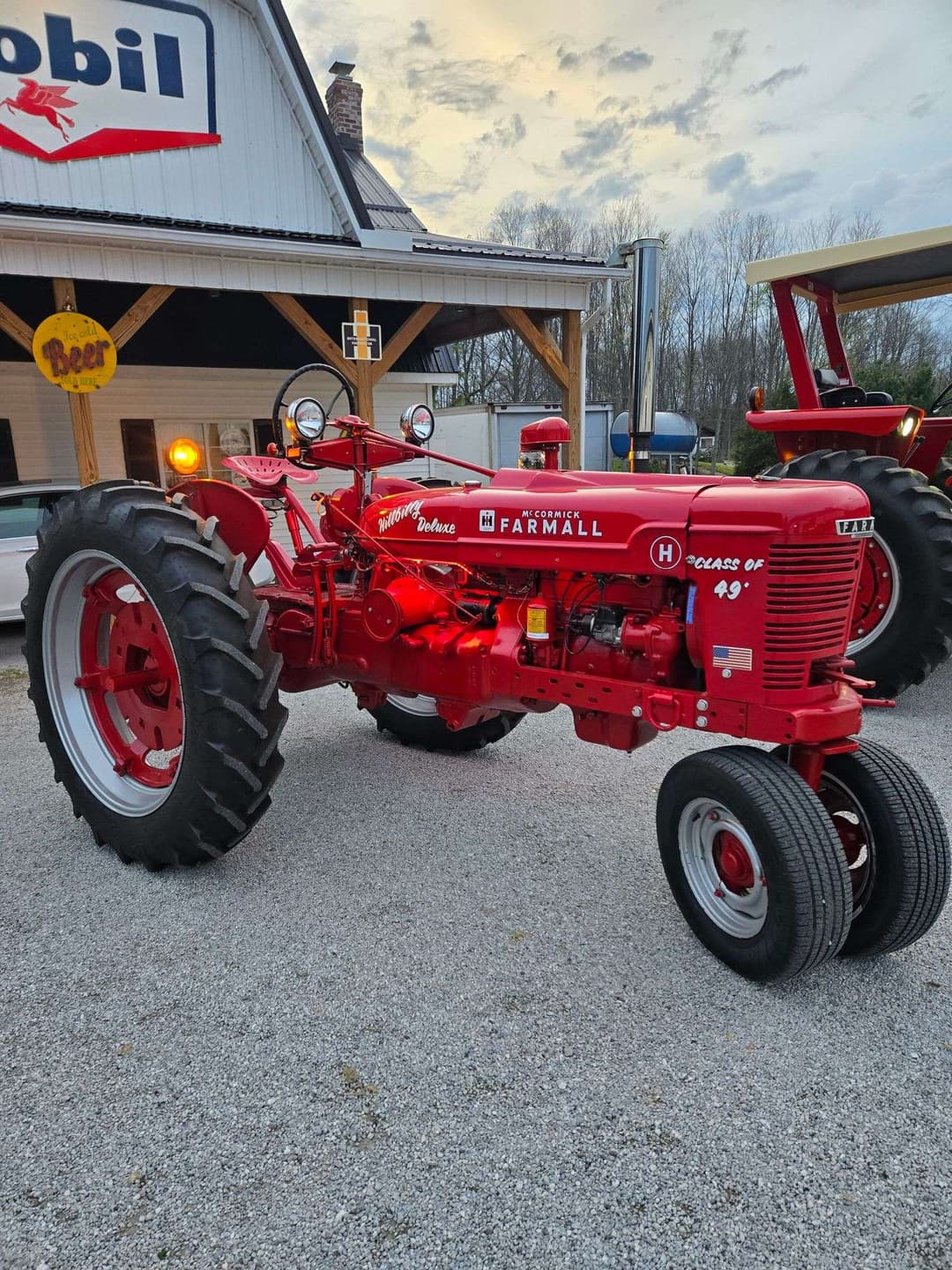 Image of Farmall H Primary image