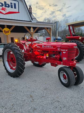 Main image Farmall H