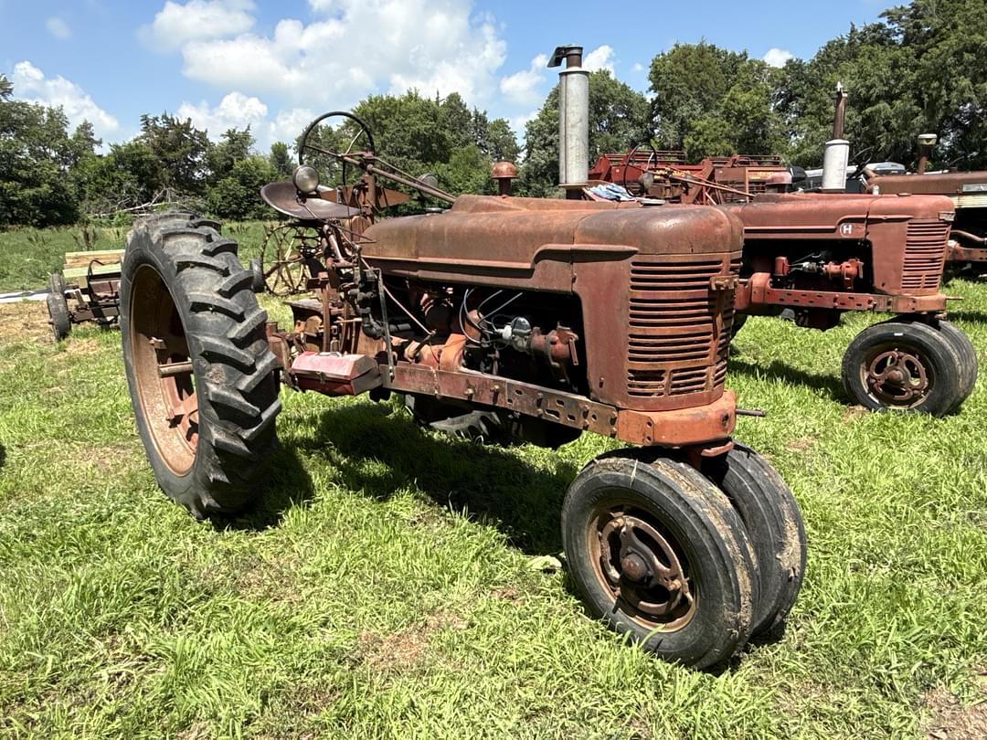 Image of Farmall H Primary image