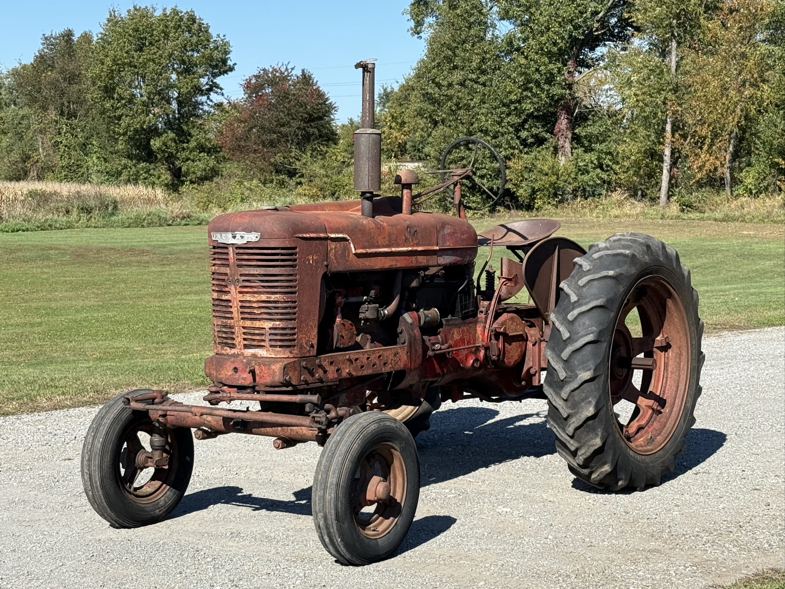 1949 Farmall M Equipment Image0