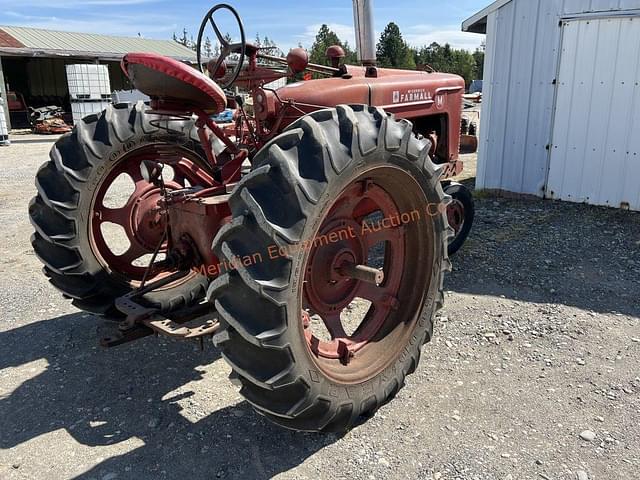 Image of Farmall M equipment image 4