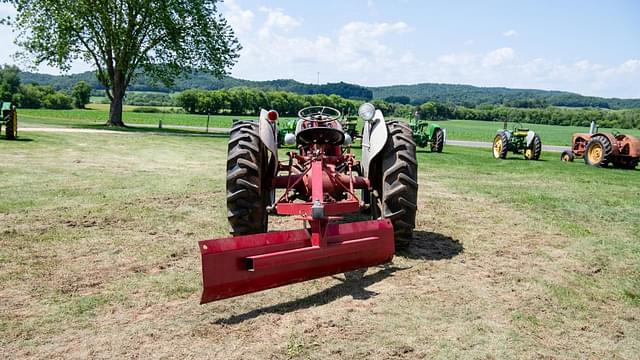 Image of Ford 9N equipment image 4