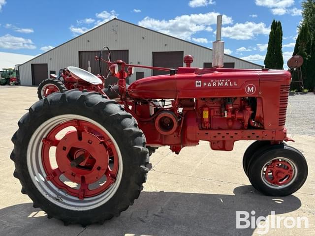 Image of Farmall M equipment image 3