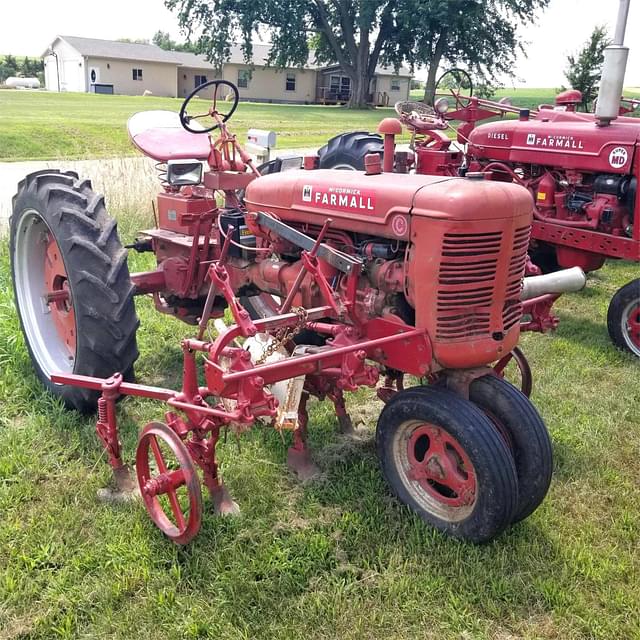 Image of Farmall C equipment image 1