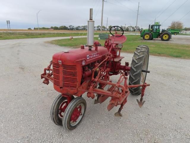 Image of Farmall C equipment image 1