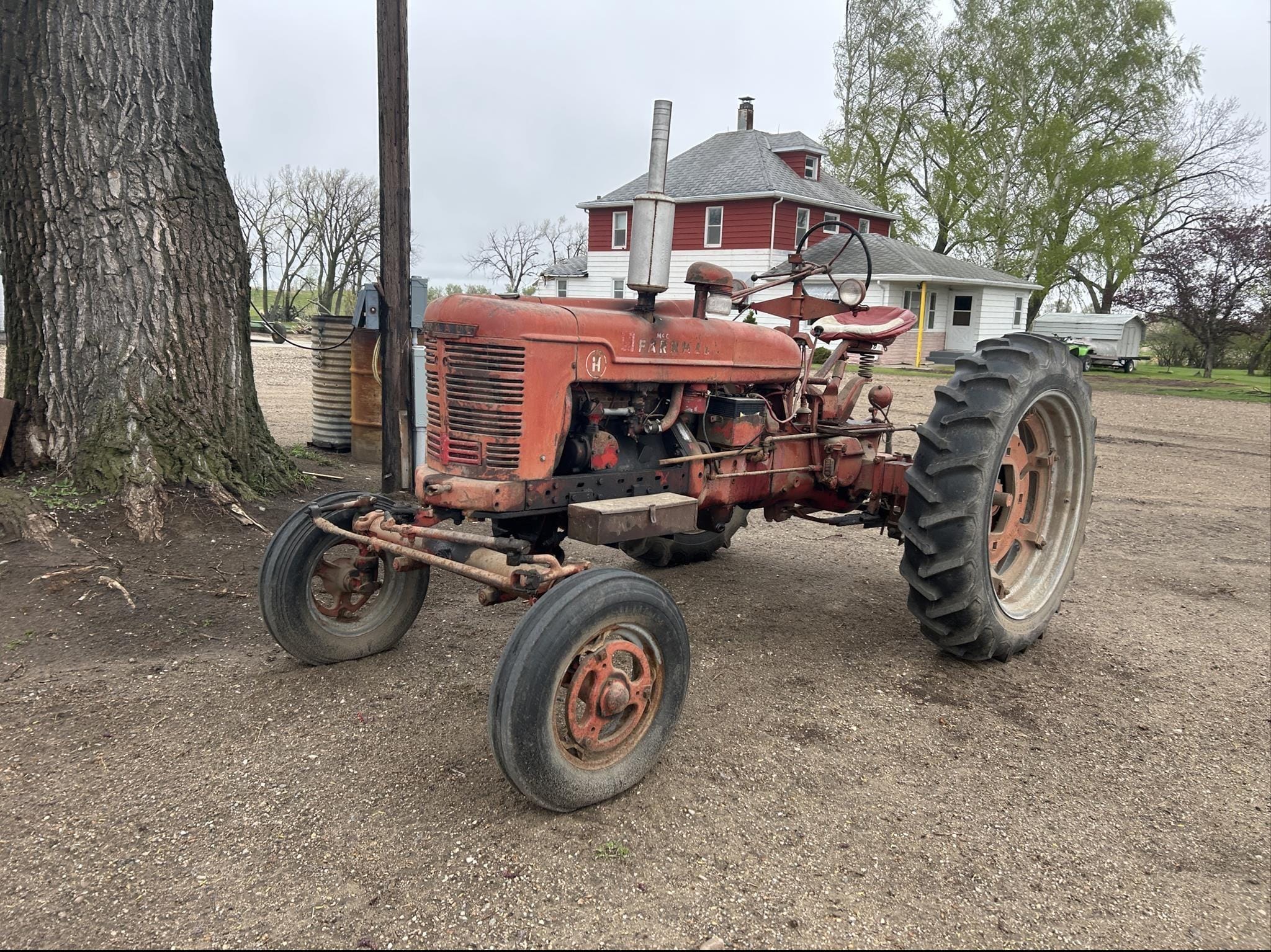 1949 Farmall H Equipment Image0