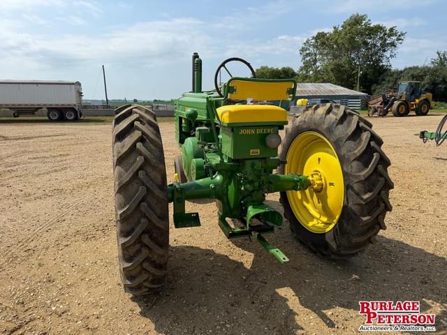 Image of John Deere A equipment image 4