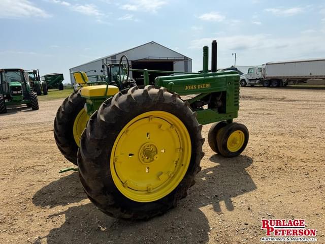 Image of John Deere A equipment image 2