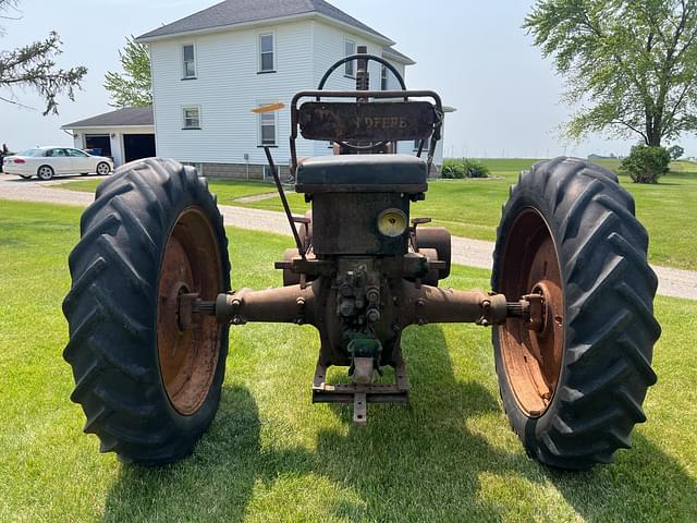 Image of John Deere A equipment image 3