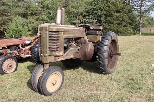 Image of John Deere A equipment image 3