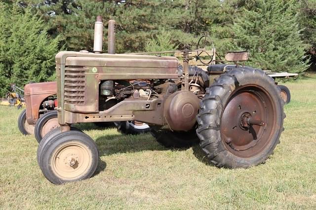 Image of John Deere A equipment image 1