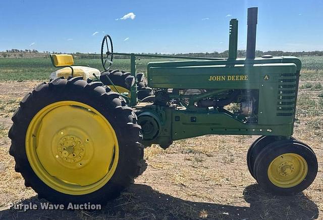 Image of John Deere A equipment image 3