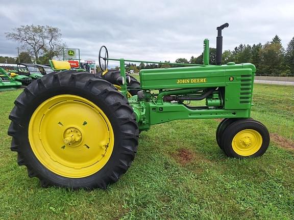 Image of John Deere B equipment image 3