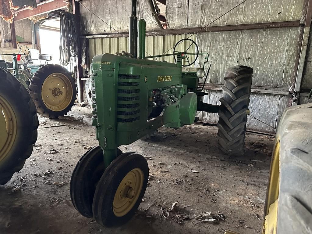 Image of John Deere B Primary image
