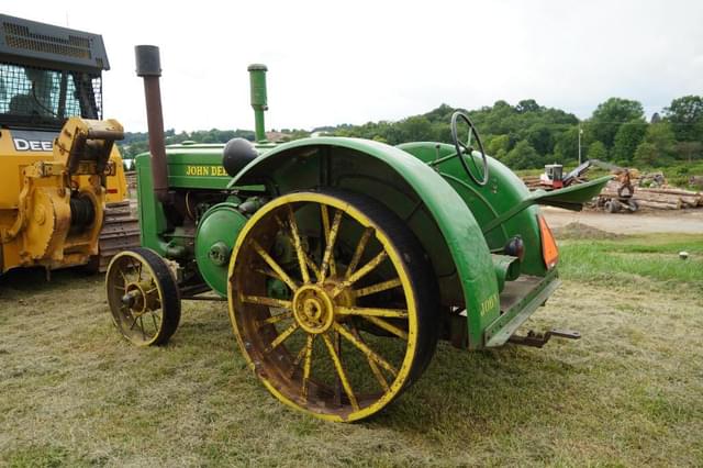 Image of John Deere D equipment image 2