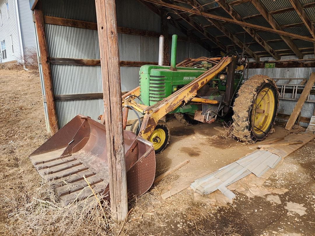 Image of John Deere G Primary image