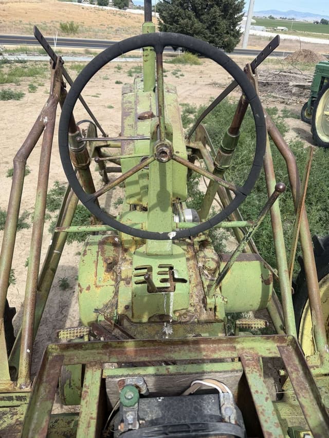 Image of John Deere B equipment image 3