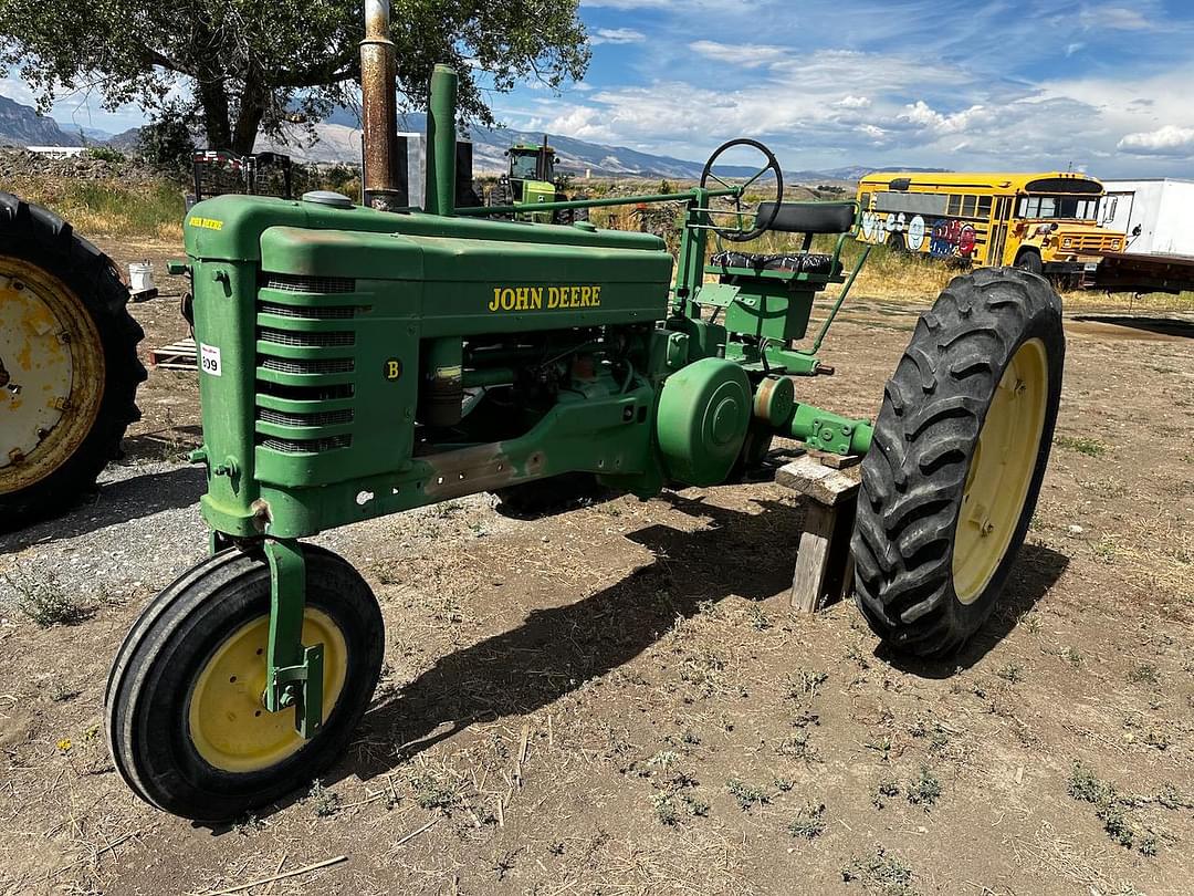 Image of John Deere B Primary image