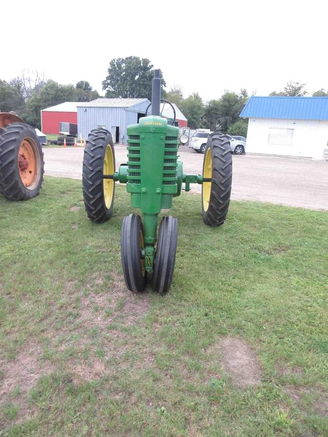 Image of John Deere B equipment image 3