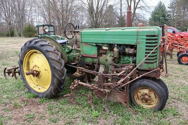 Image of John Deere MT equipment image 1