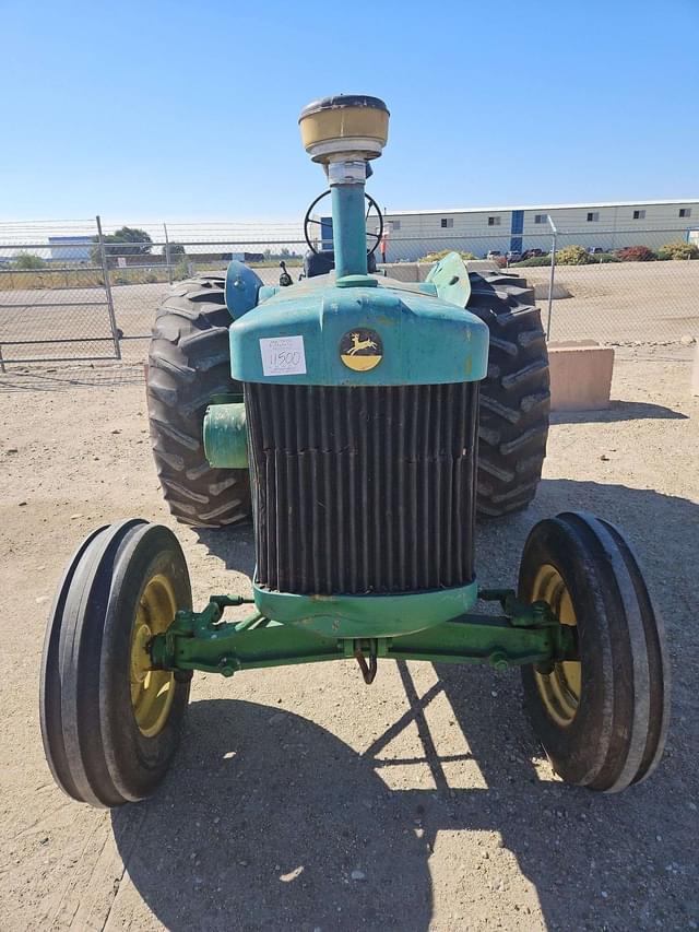 Image of John Deere R equipment image 1