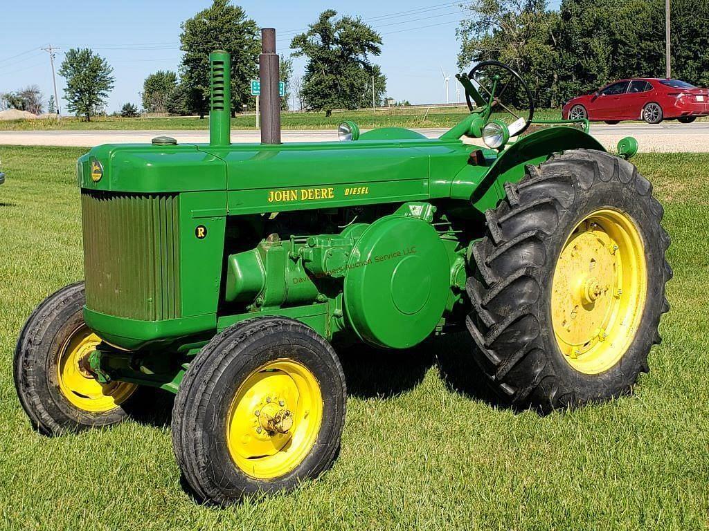 Image of John Deere R Primary image