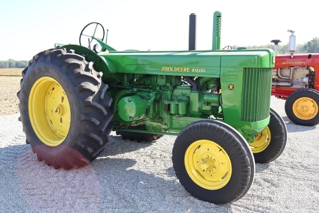 Image of John Deere R equipment image 1