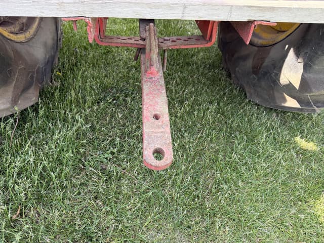 Image of Massey-Harris 44 equipment image 2