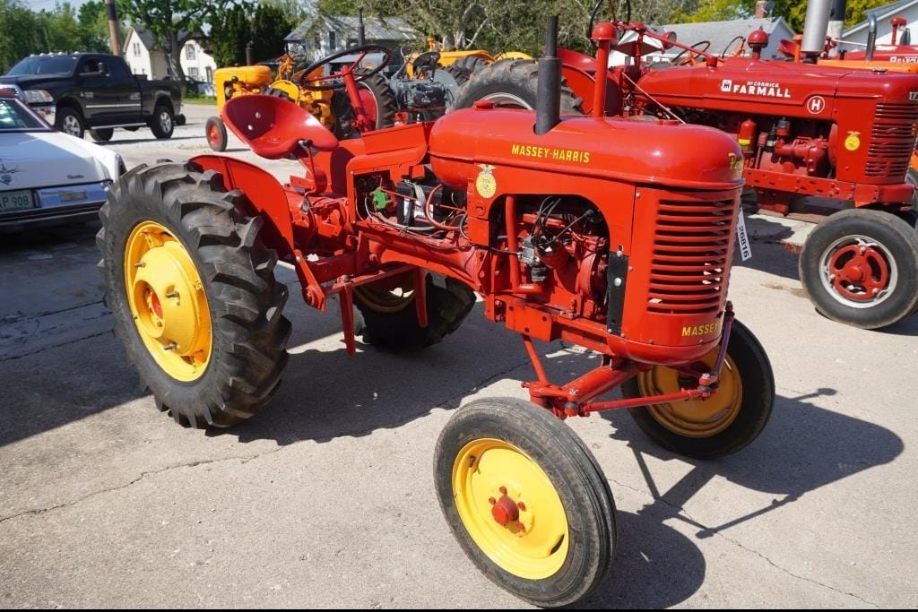 1949 Massey-Harris Pony Equipment Image0