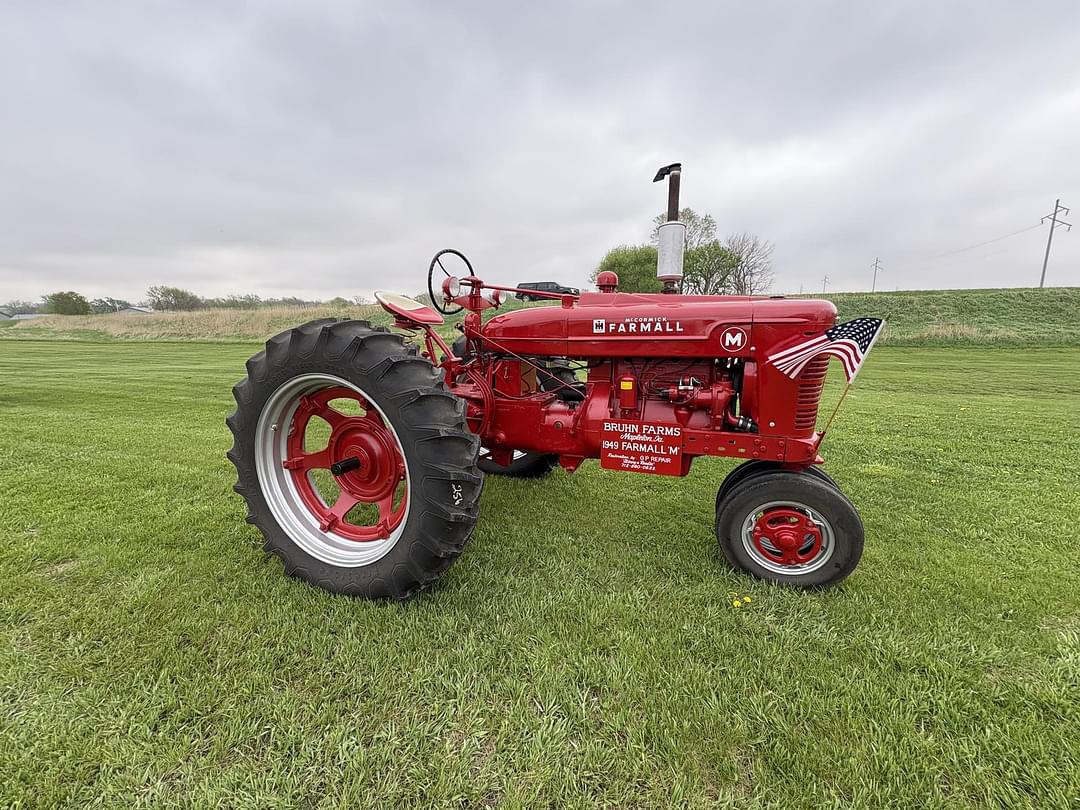 Image of Farmall M Primary image