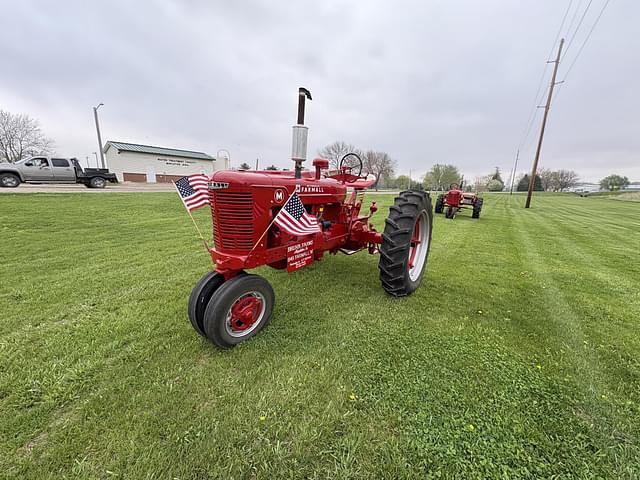 Image of Farmall M equipment image 4