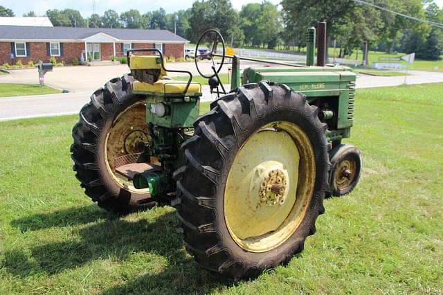 Image of John Deere A equipment image 2