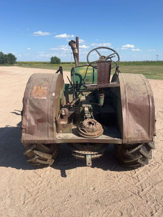Image of Oliver 99 equipment image 3
