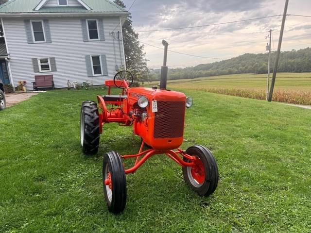Image of Allis Chalmers B equipment image 2
