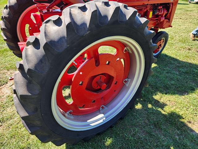 Image of Farmall C equipment image 1